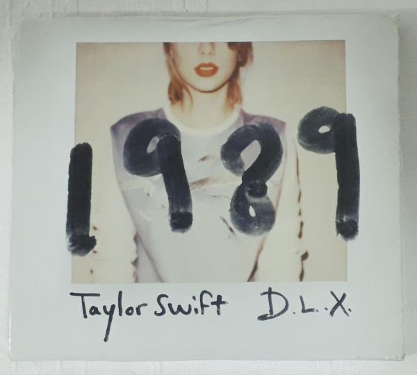 CD  TAYLOR  SWIFT   D.L.X.  1989