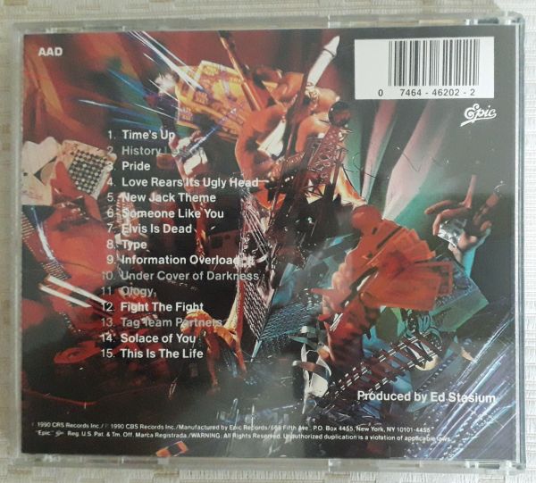 CD  LIVING COLOUR  TIME´S  UP    (IMPORTADO)