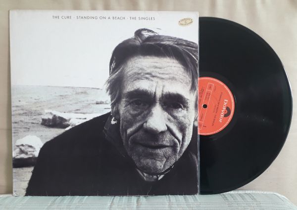 Lp  The Cure  Standing On A Beach -  The Singles